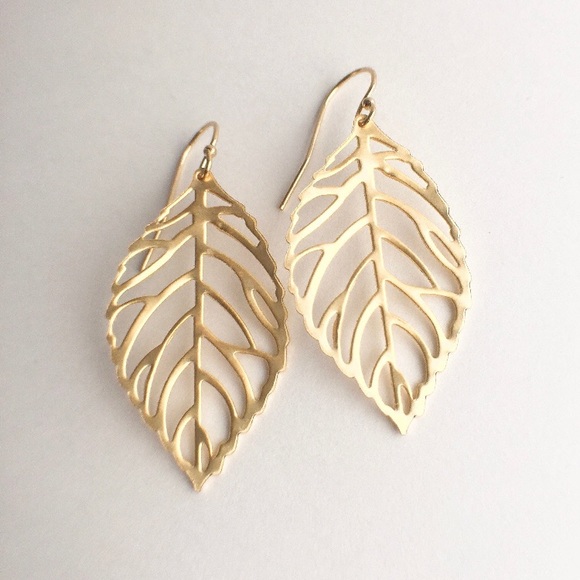 Boho Leaf Cut Out Indie Dangle Minimalist Earrings - Picture 11 of 12